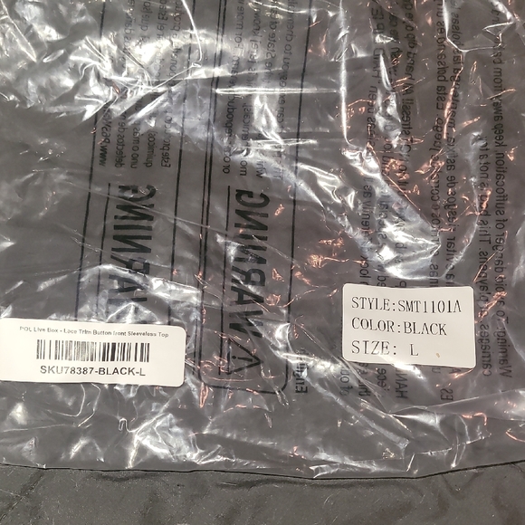 POL Black Knit Lace Side Henley Tank Top - Picture 5 of 7